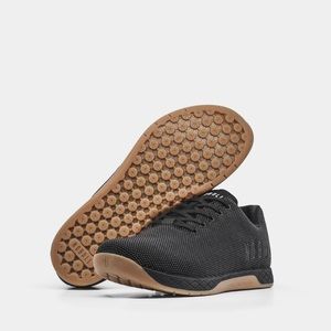 Nobull Women’s Gum Trainer - Black Size 9